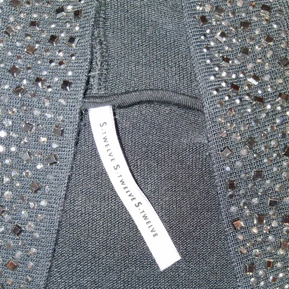 EUC S-Twelve Size 1X Goth Black Hooded Rhinestone Draped Cardigan!! - Picture 9 of 10
